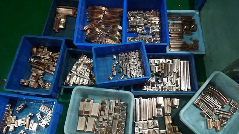 成都精密模具制造：揭秘行业排名背后的技术奥秘